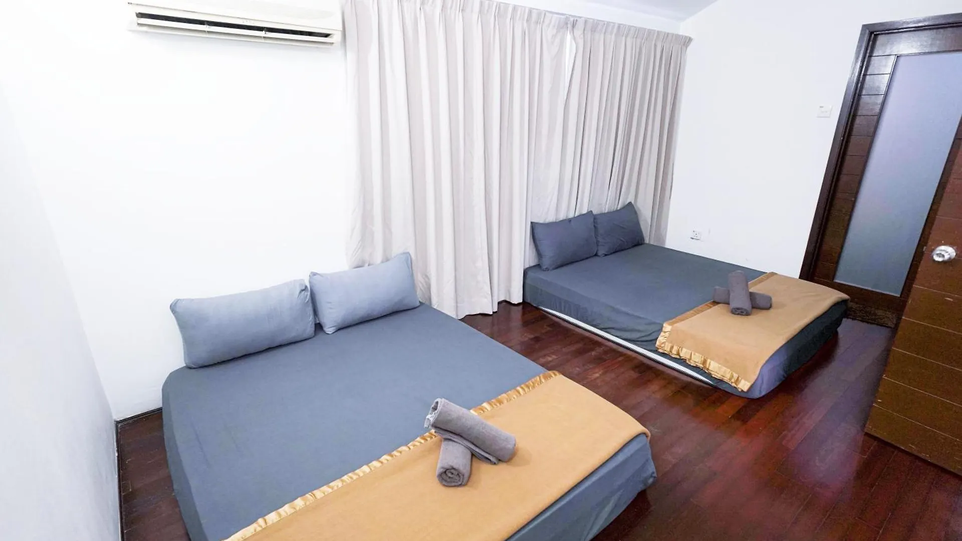 Au 27Pax Bungalow With Pool Table & Swimming Pool Apartment Kuala Lumpur